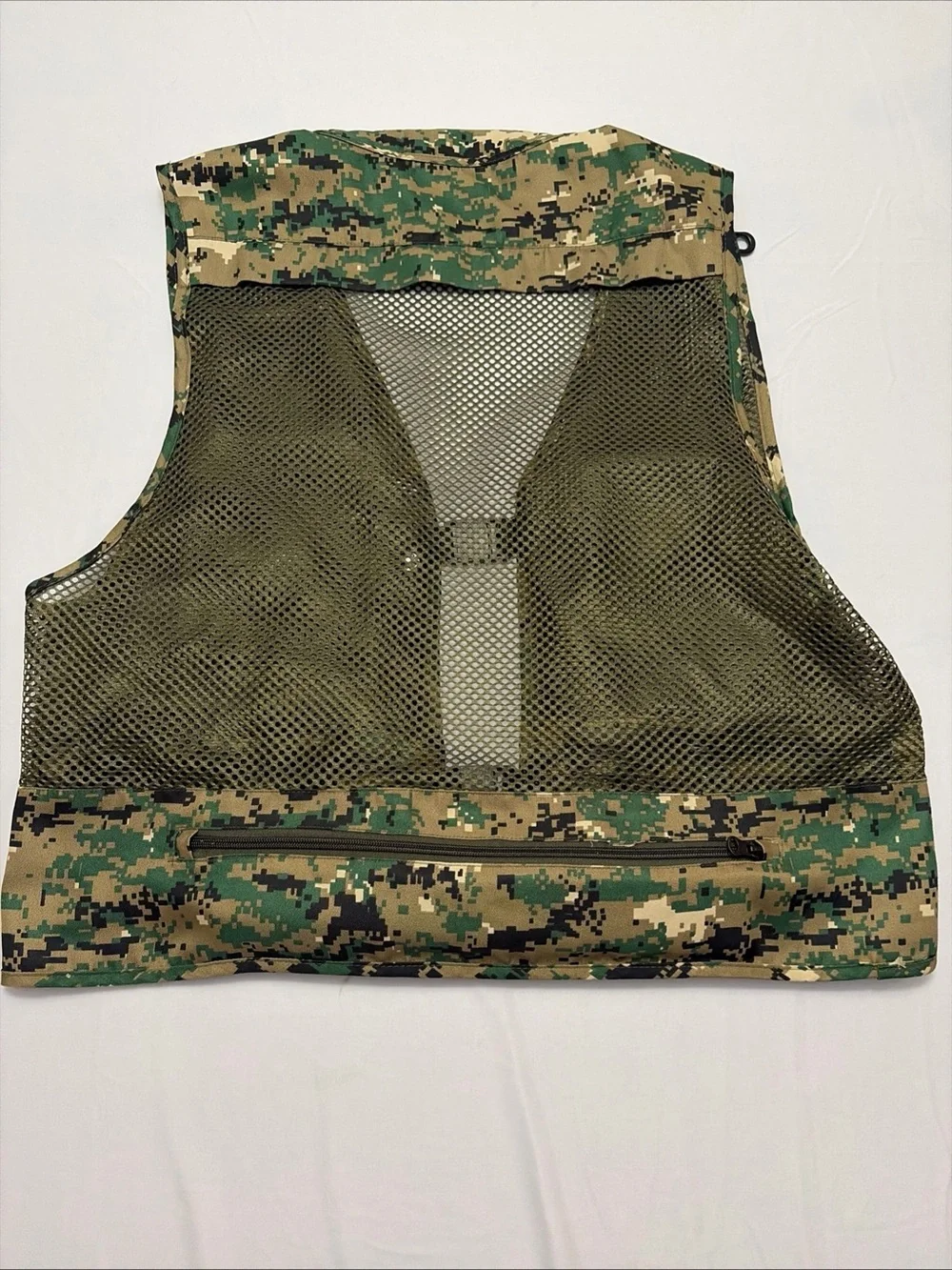 Men's Camo Fishing Vest - Green Digital Camo